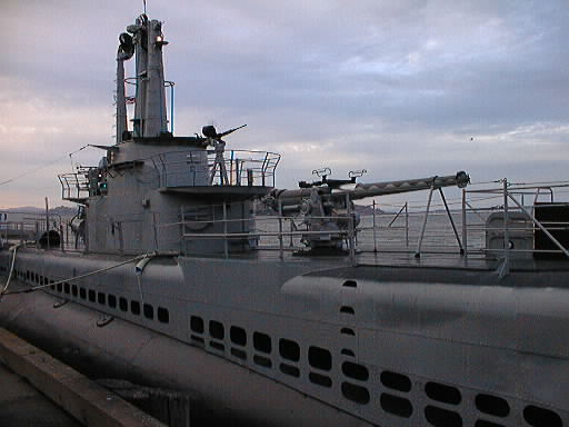 submarine 383